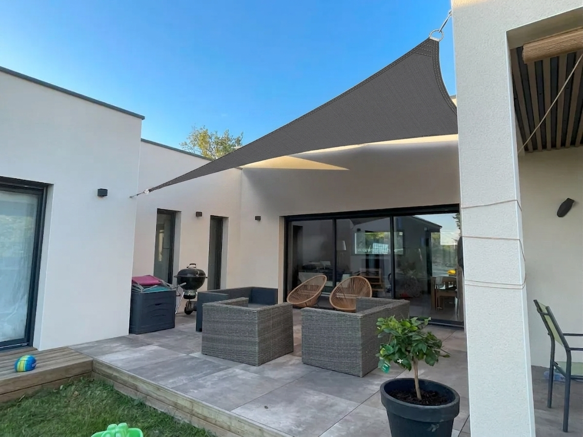 Voile d'Ombrage Rectangulaire avec Kit Fixation